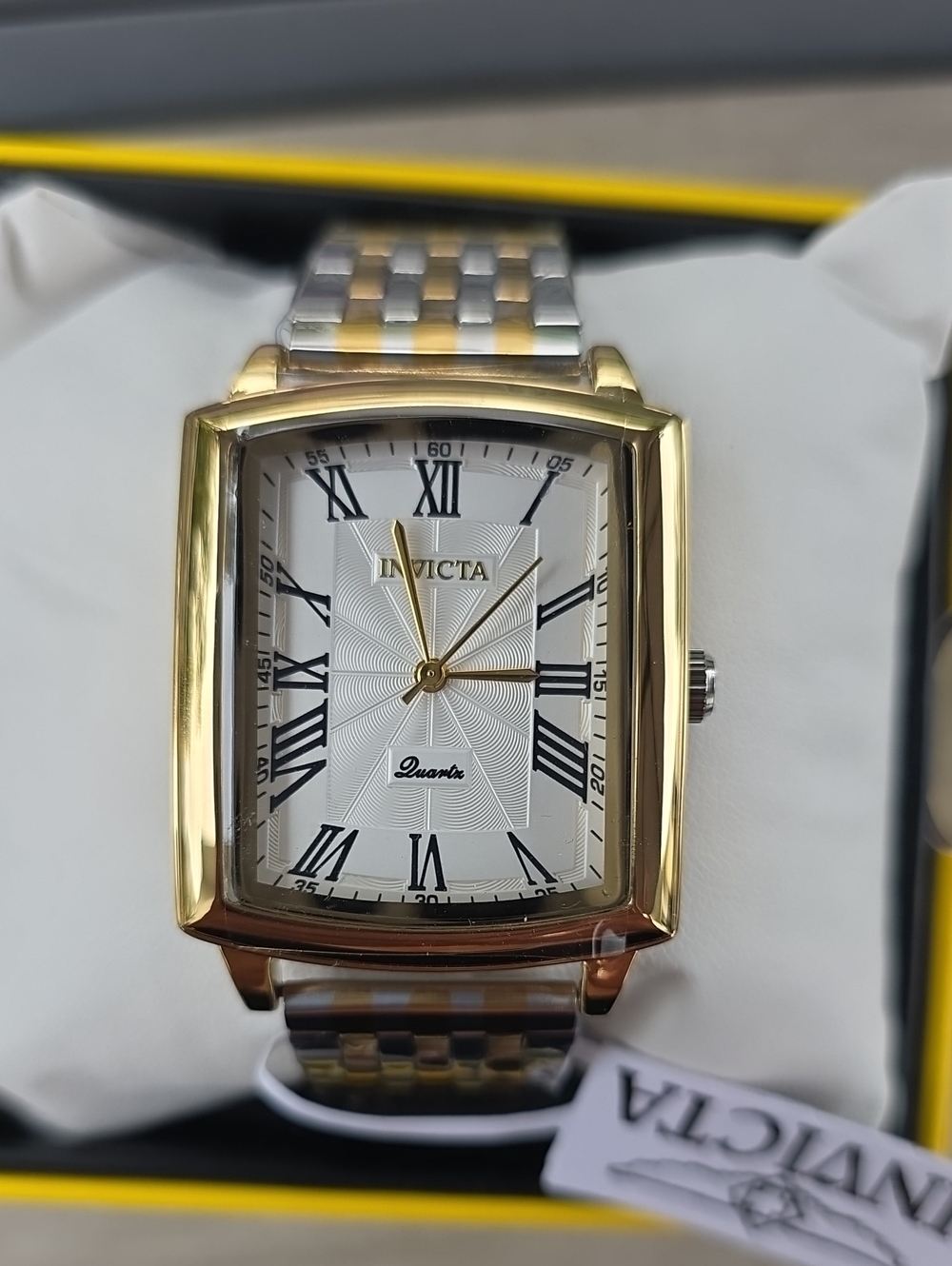 762. Invicta Celestial Draco Men's Watch - 32mm. Gold, Steel (69141)